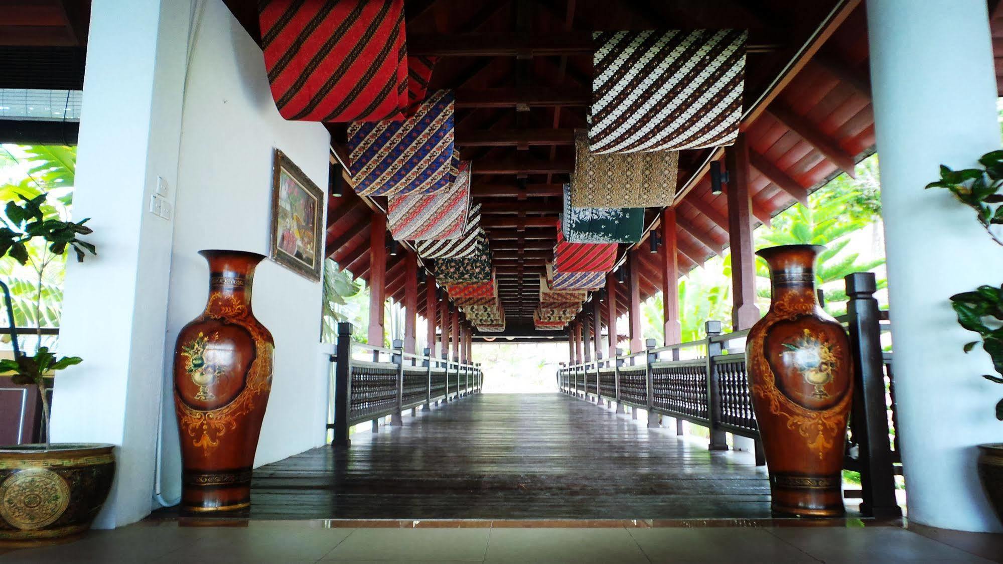 Sari Pacifica Resort & Spa, Sibu Island, Johor Pulau Sibu Εξωτερικό φωτογραφία